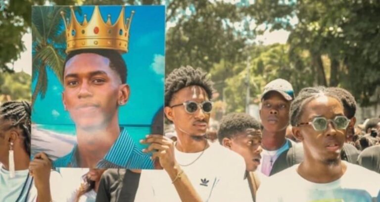Hommage à Zamy Wanderson : la jeunesse haïtienne marche pour la paix et la justice