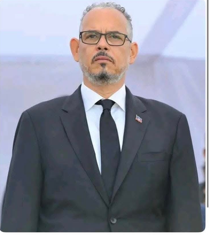 Décisions sans légitimité : l’acte controversé d’un Premier ministre déjà révoqué