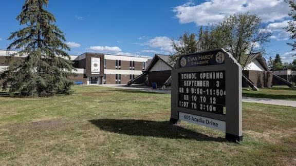 Fusillade dans un lycée canadien : ce que l’on sait du drame