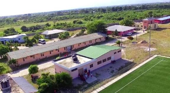 Brûler l’espoir pour défier l’État : le Ranch FIFA Goal pris pour cible